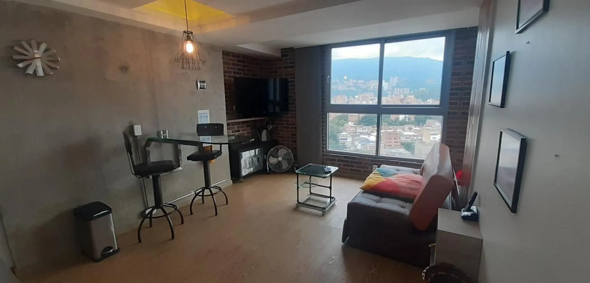 Modern, Stylish, Awesome Locacion, Gorgeous Views Apartment Medellin